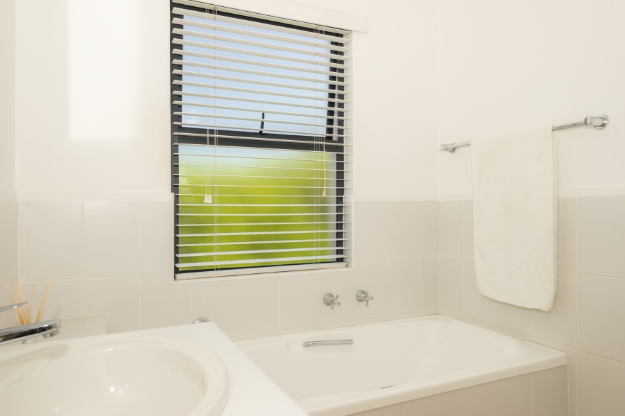 3 Bedroom Property for Sale in Myburgh Park Western Cape